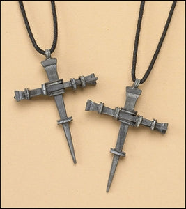 Nail/Cross Necklace
